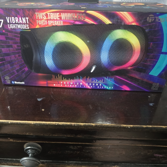 TWS True Wireless Party Speaker - Black - Picture 1 of 4